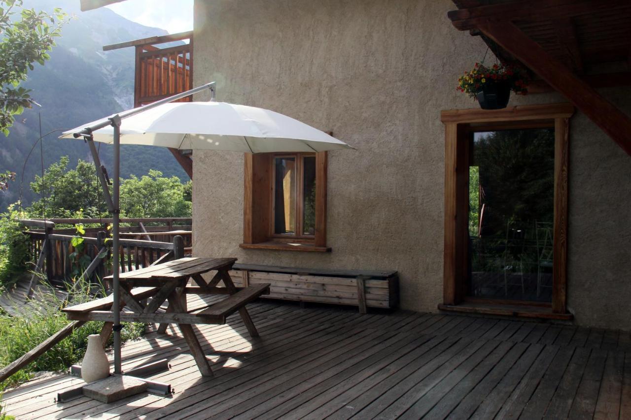 Bed and Breakfast La Paille Pelvoux Exterior foto
